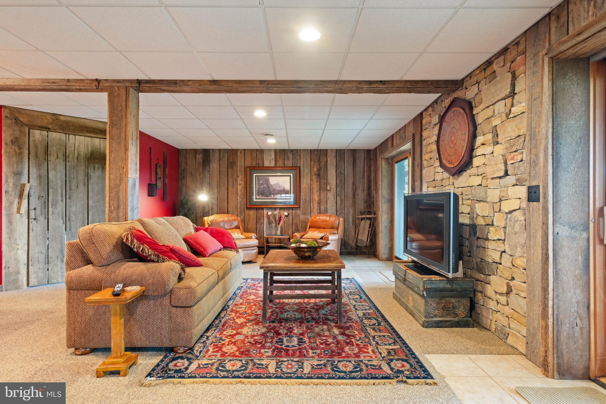 HICKORY RIDGE - Residential