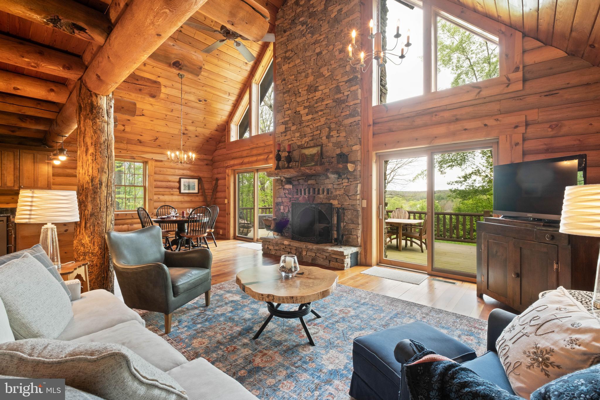 HICKORY RIDGE - Residential