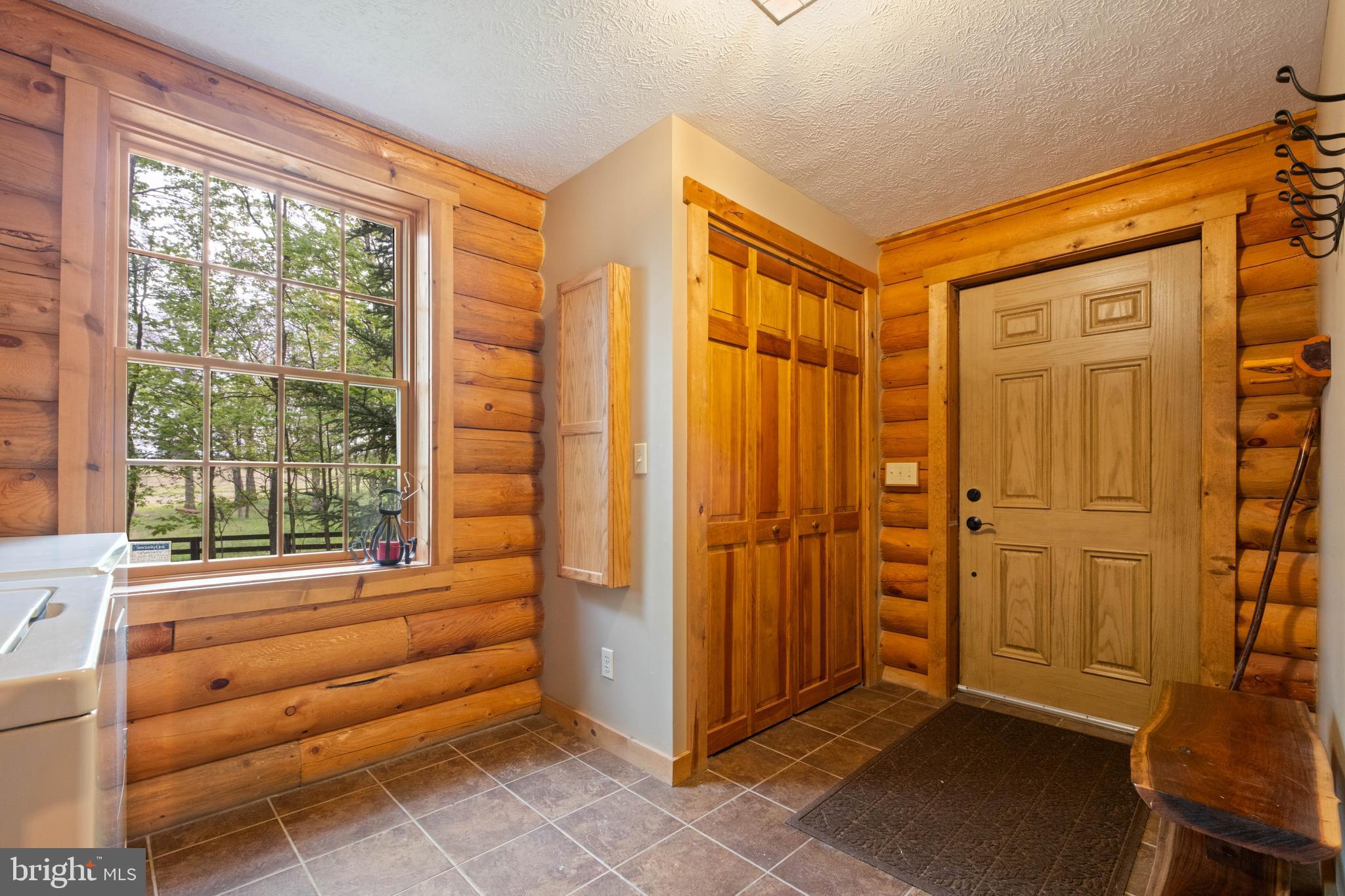 HICKORY RIDGE - Residential