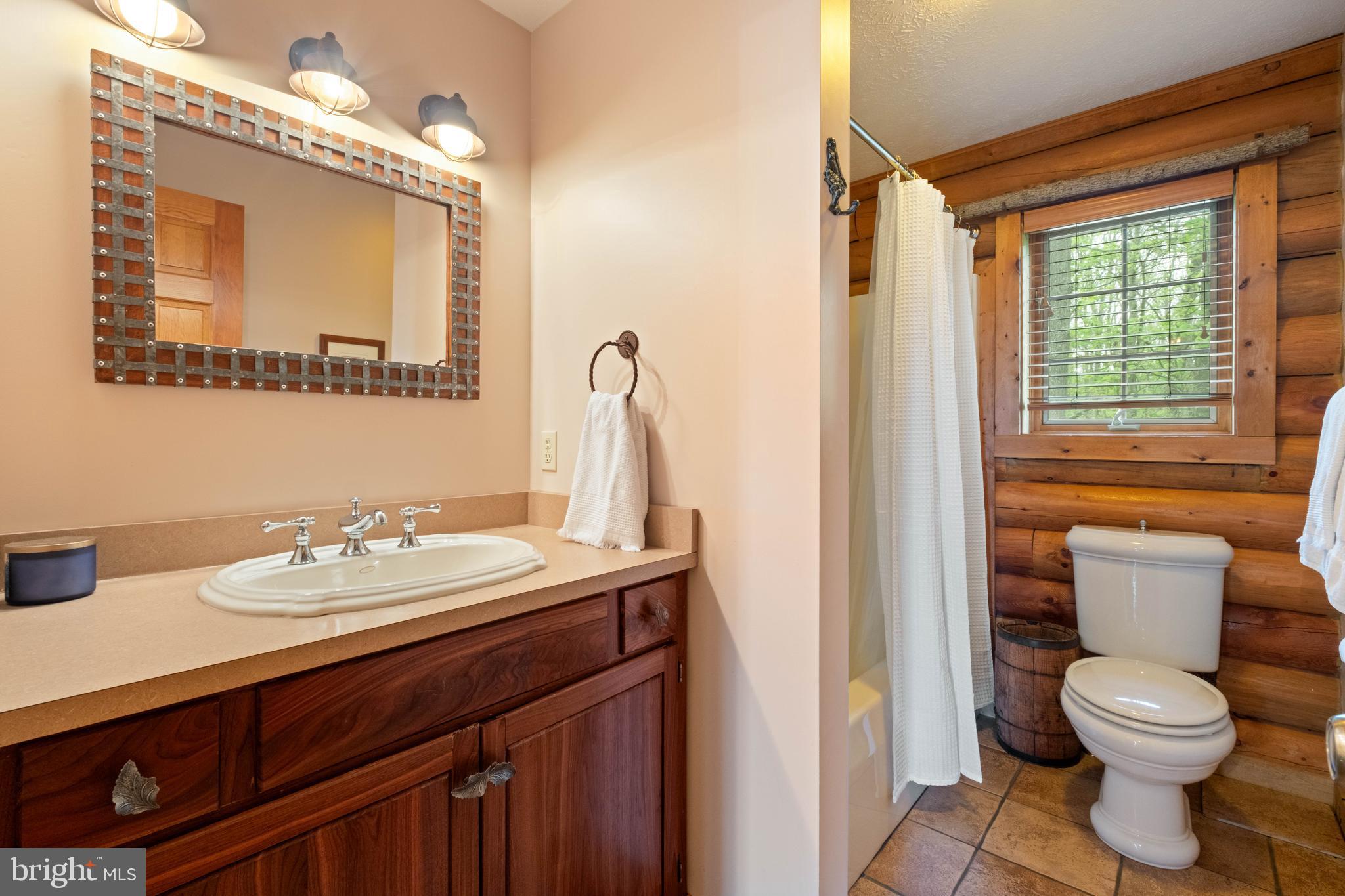 HICKORY RIDGE - Residential