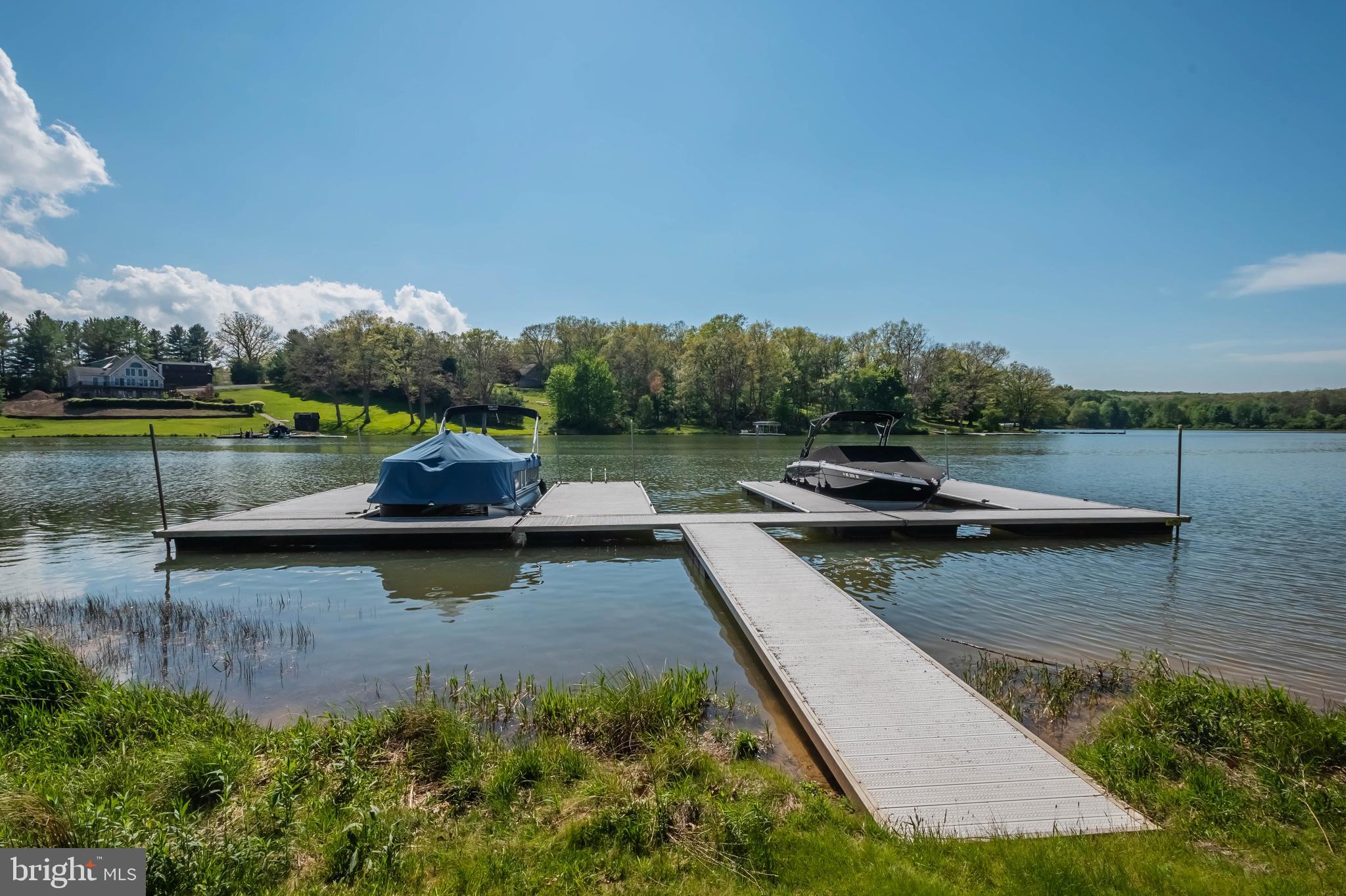 HICKORY RIDGE - Residential