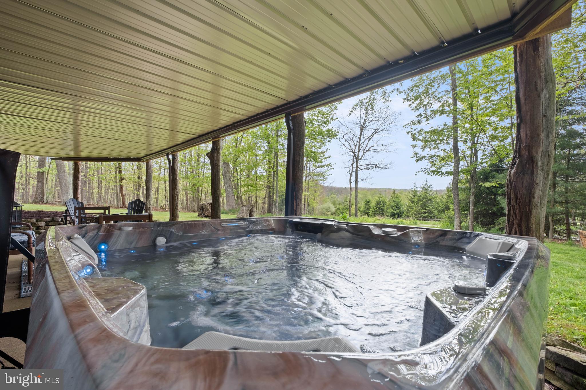 HICKORY RIDGE - Residential