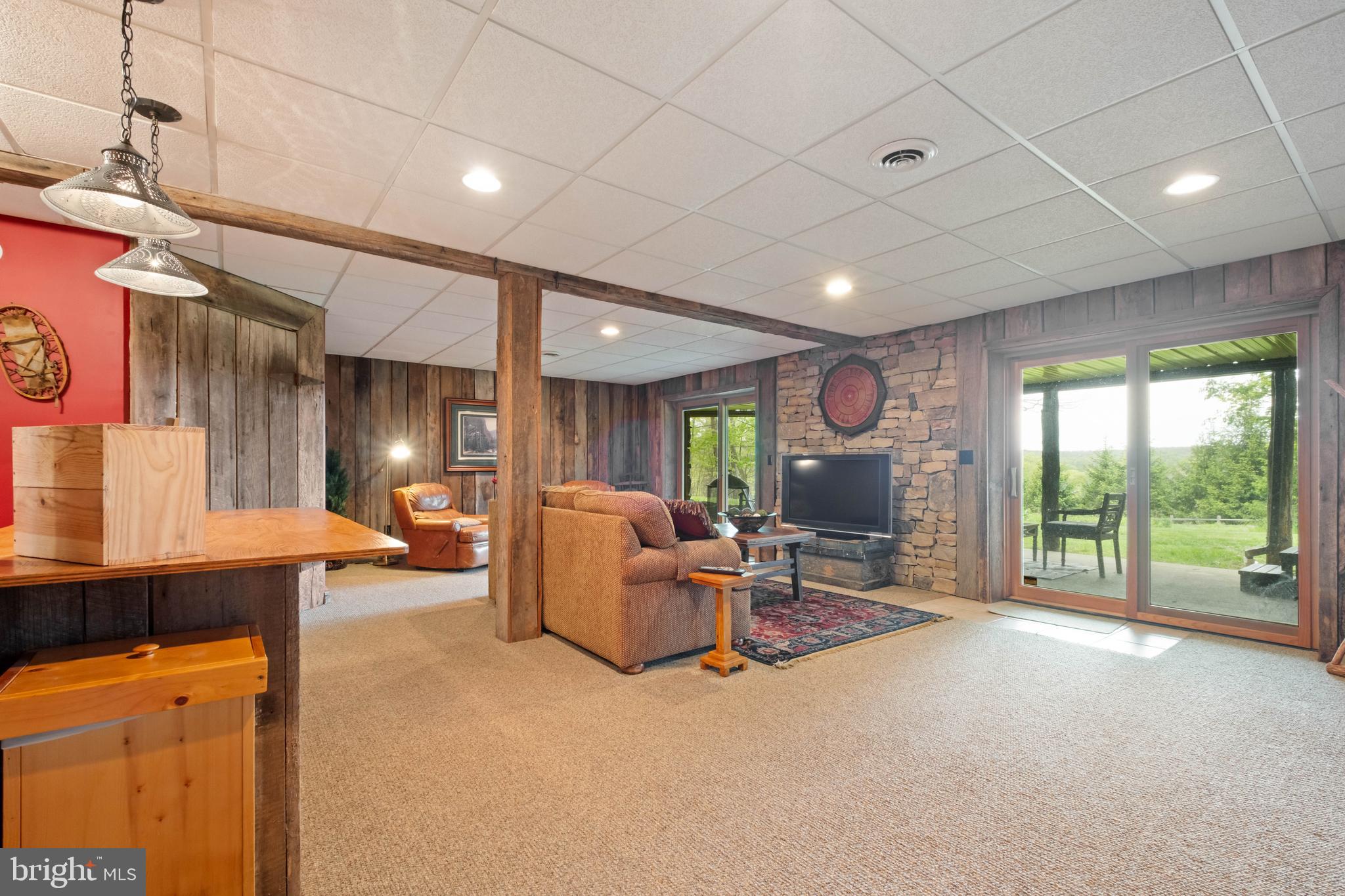 HICKORY RIDGE - Residential