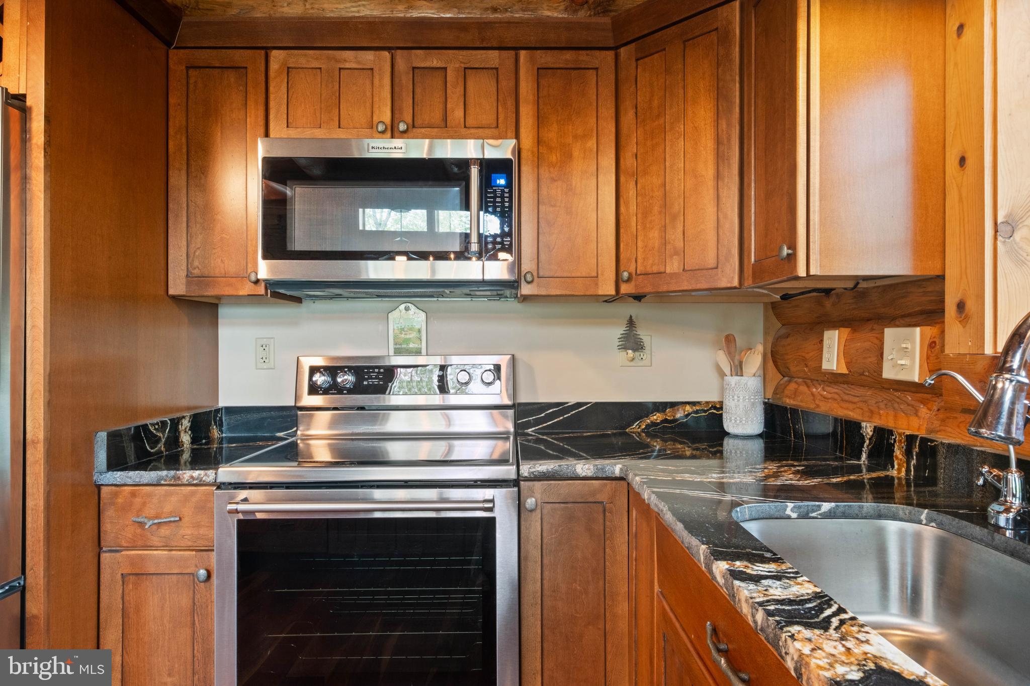 HICKORY RIDGE - Residential