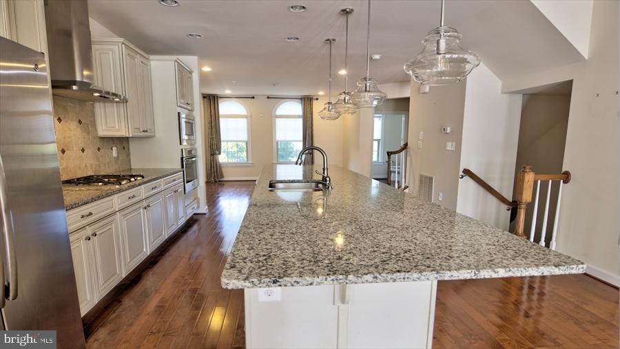 PARKSIDE - Residential