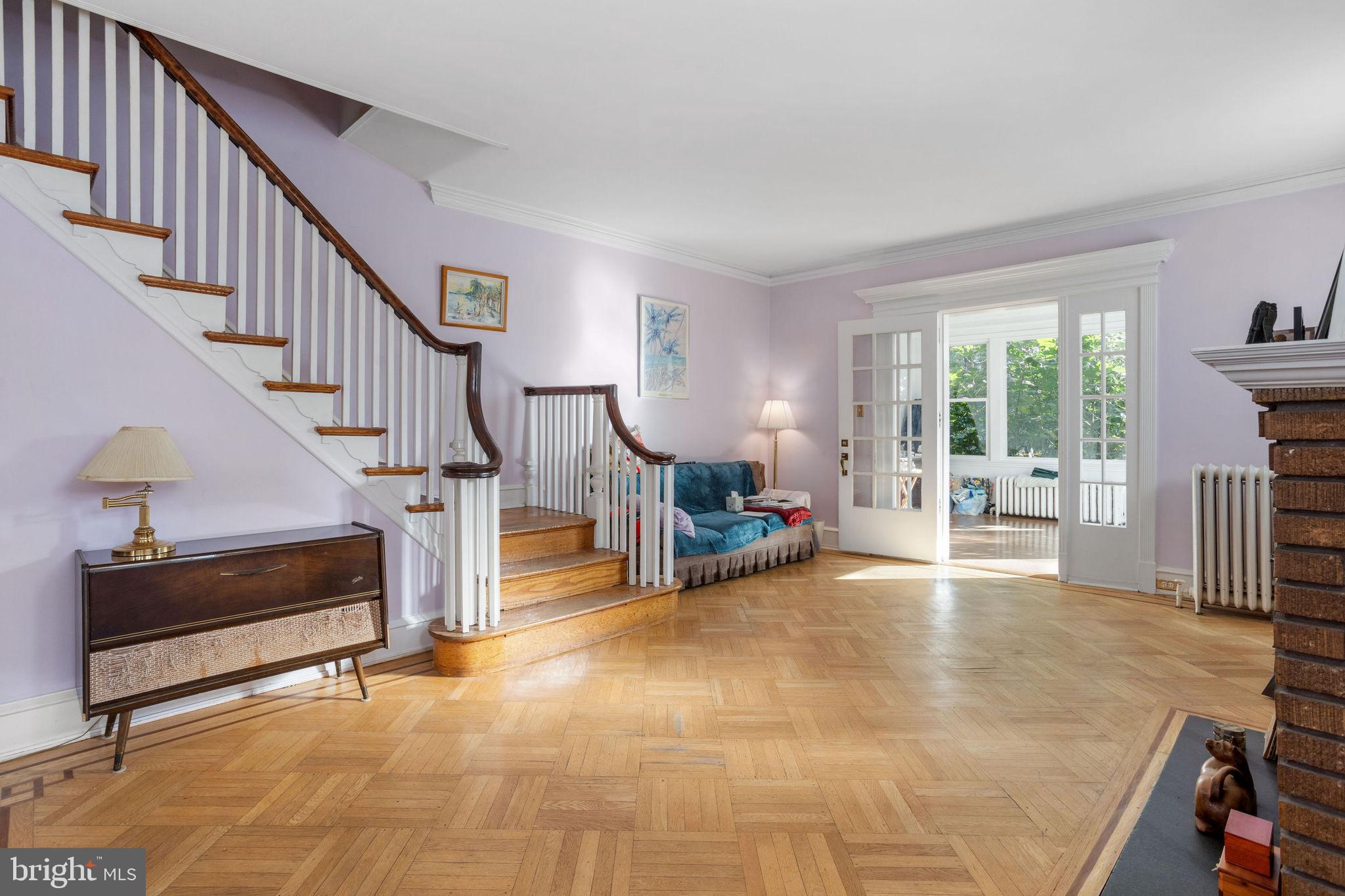 SPRUCE HILL - Residential