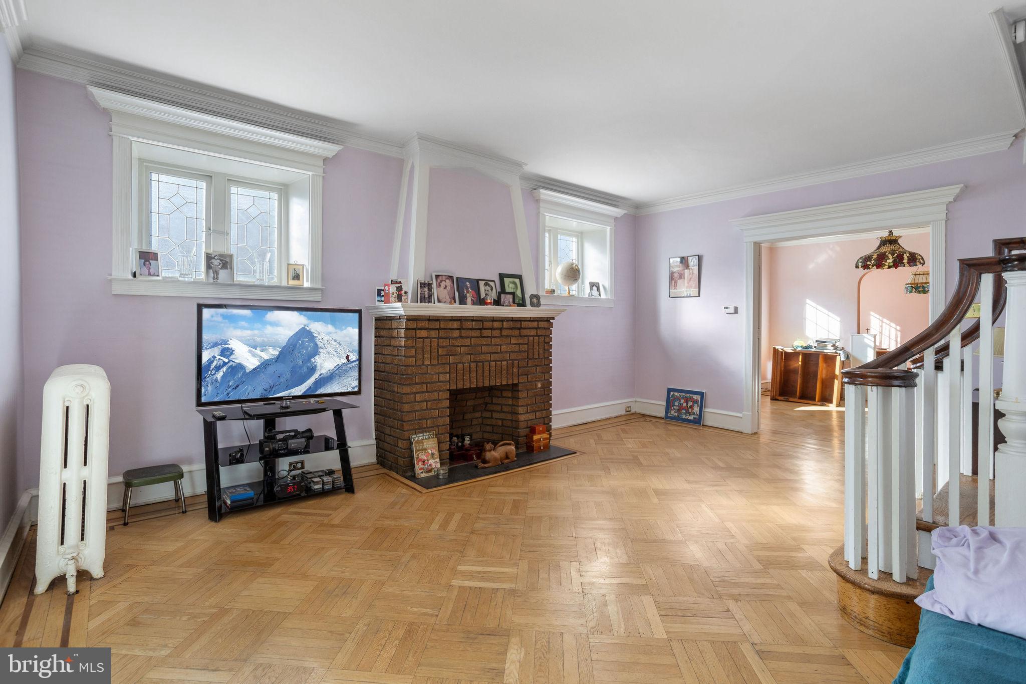 SPRUCE HILL - Residential