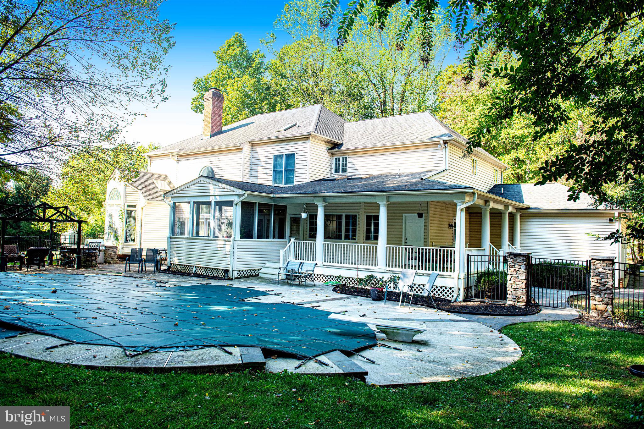 BULLOCK FARM - Residential