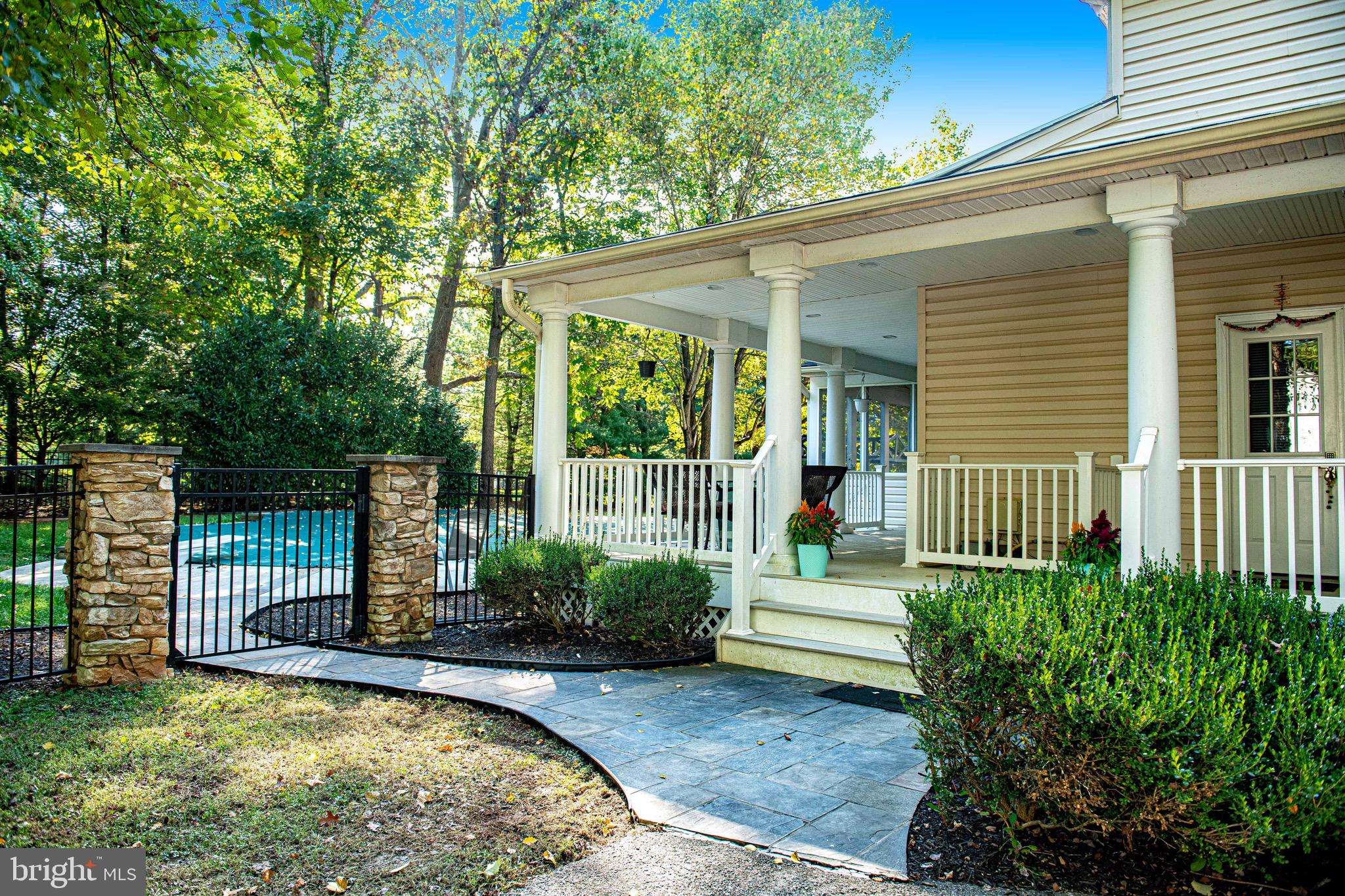 BULLOCK FARM - Residential