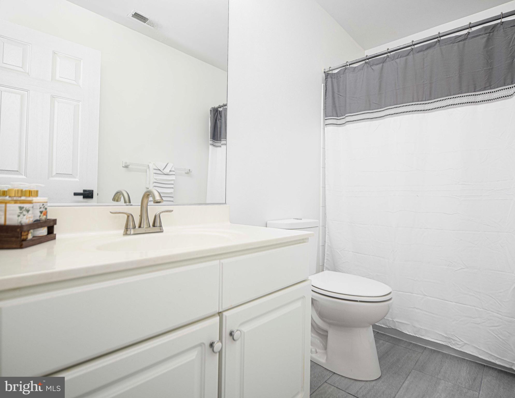 BULLOCK FARM - Residential