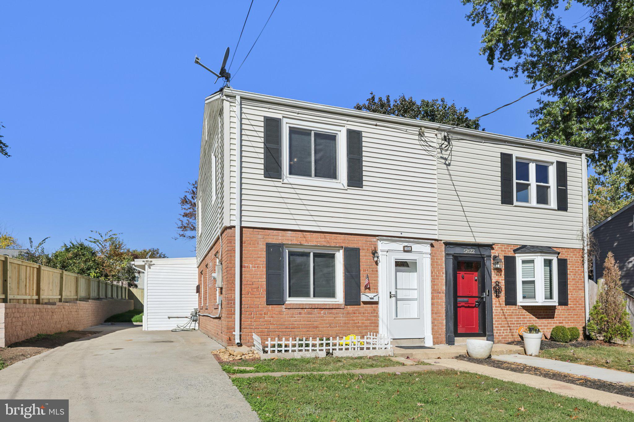 JEFFERSON MANOR - Residential