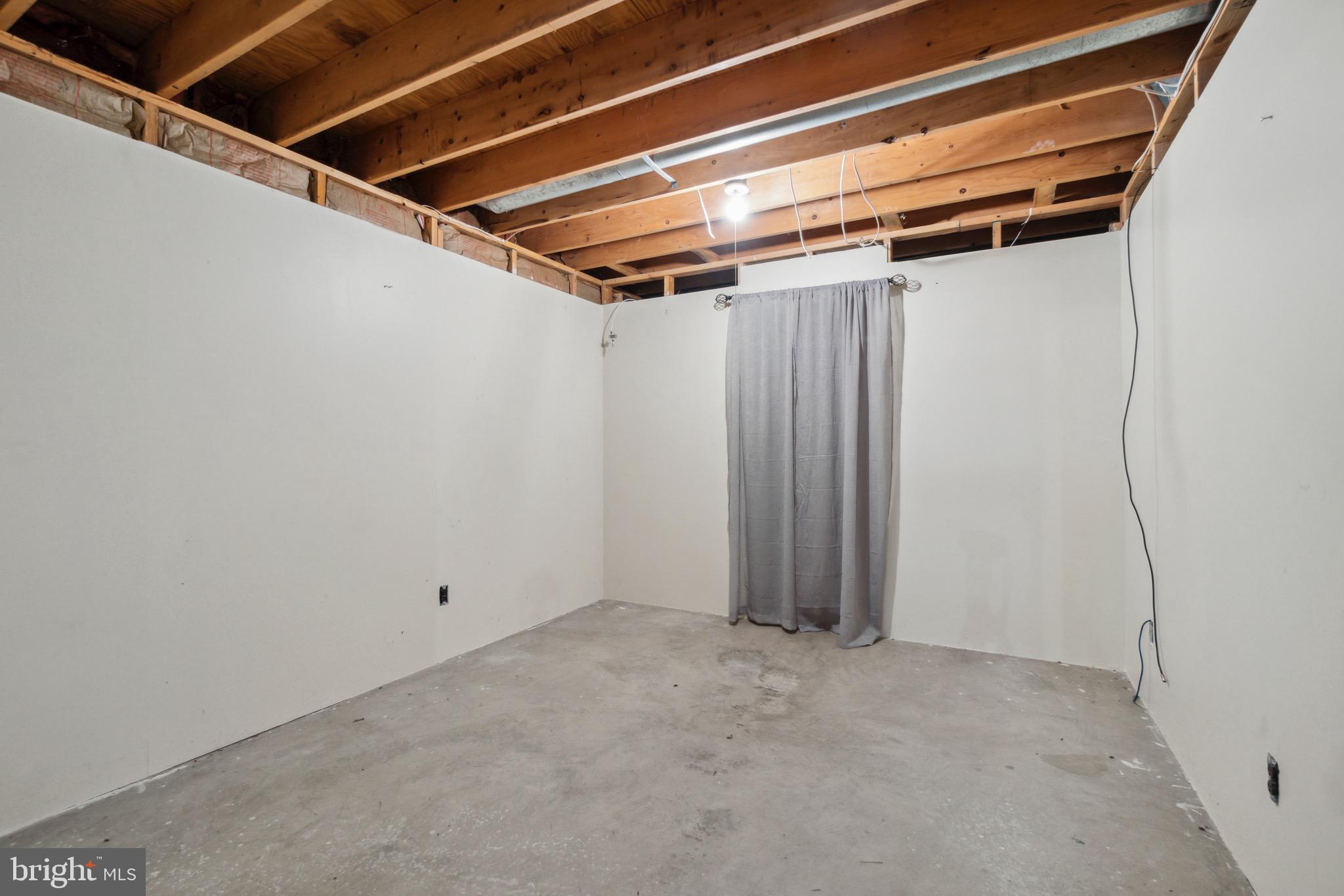 MEADOW RIDGE FARMS - Residential