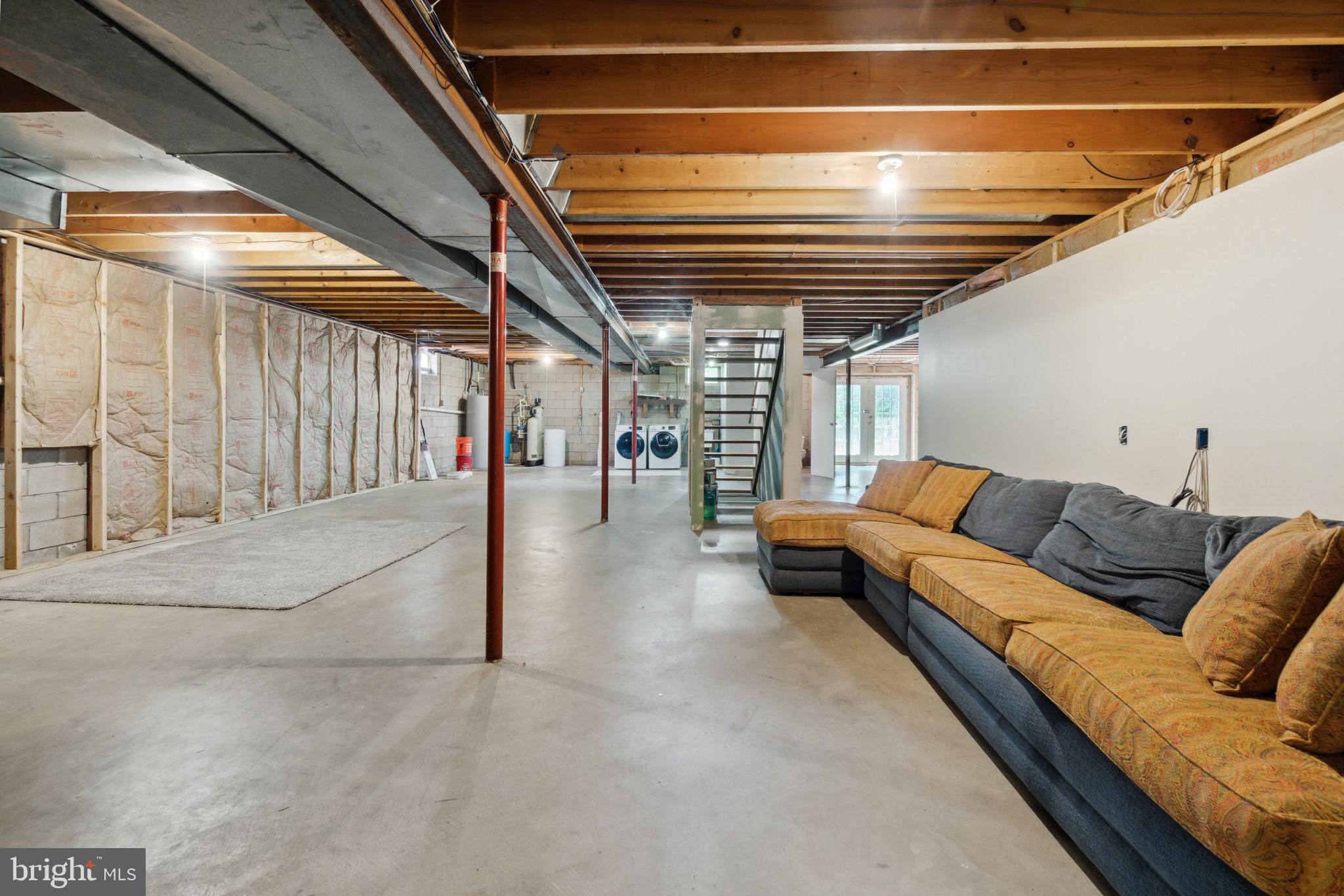 MEADOW RIDGE FARMS - Residential