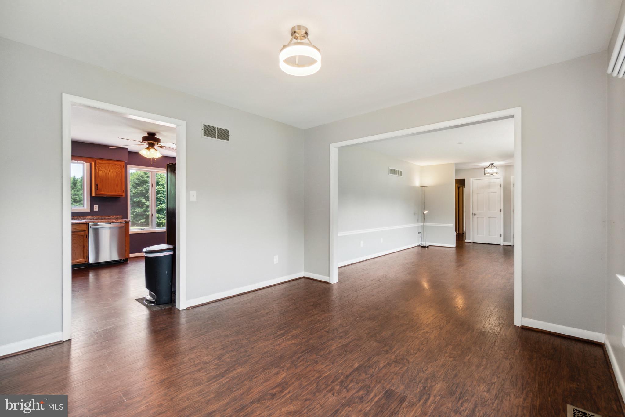 MEADOW RIDGE FARMS - Residential