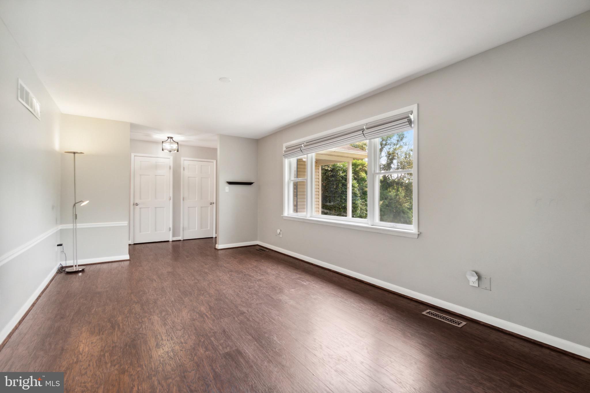 MEADOW RIDGE FARMS - Residential