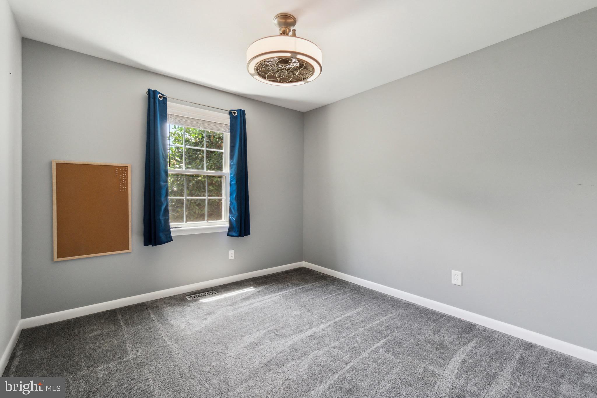 MEADOW RIDGE FARMS - Residential