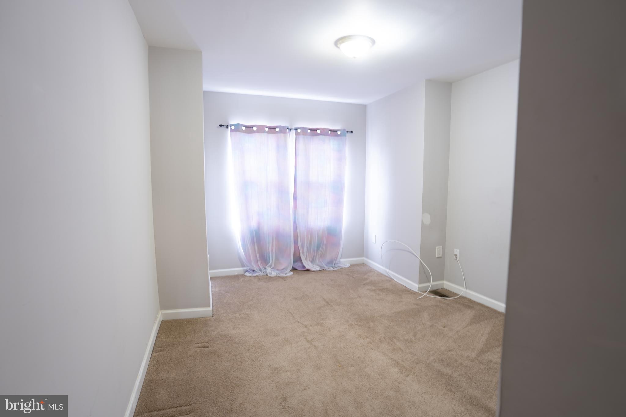 GERMANTOWN (EAST) - Residential