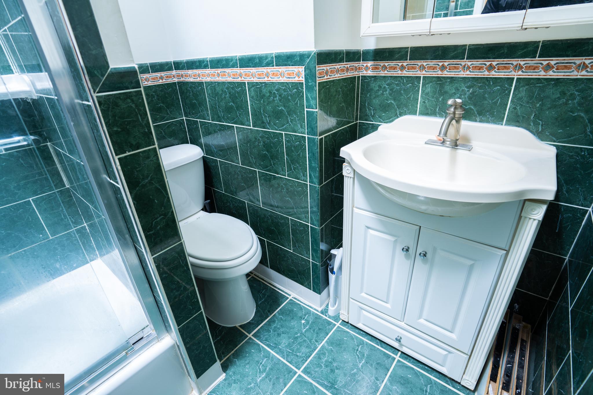 GERMANTOWN (EAST) - Residential