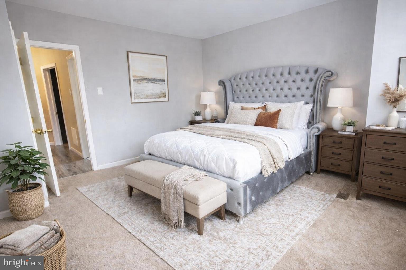 GERMANTOWN (EAST) - Residential