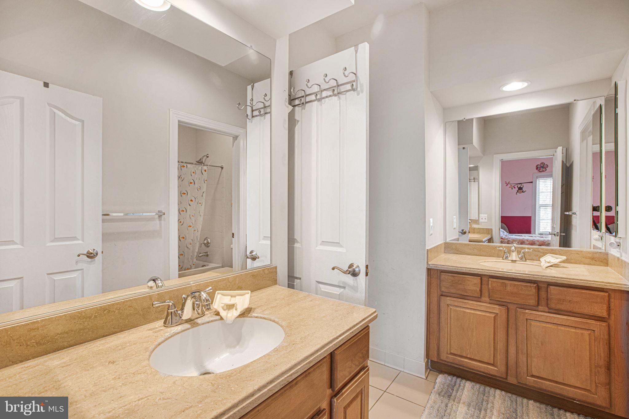 WOODMORE NORTH - Residential