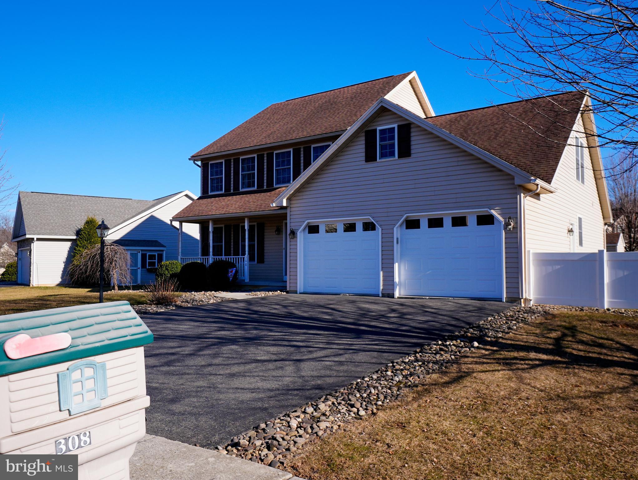 STONEHEDGE II - Residential