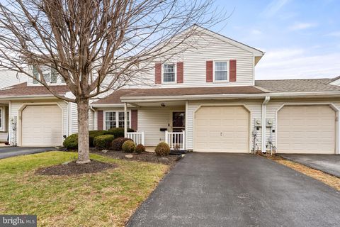 102 UPPER VALLEY LANE NEWARK DE 19711