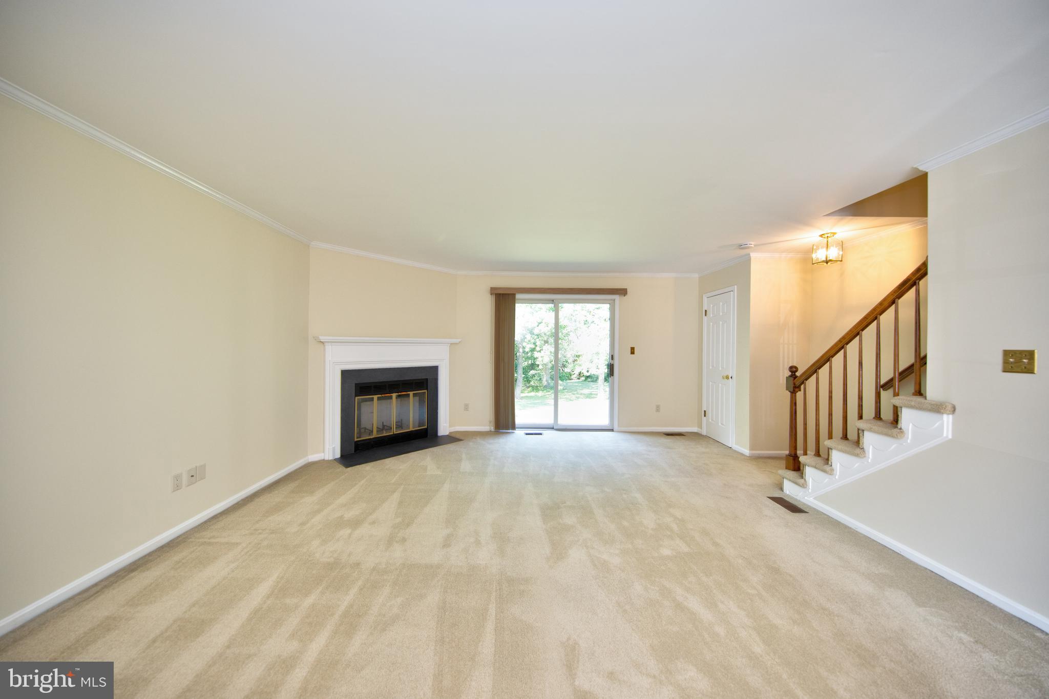 KENMORE SQUARE - Residential