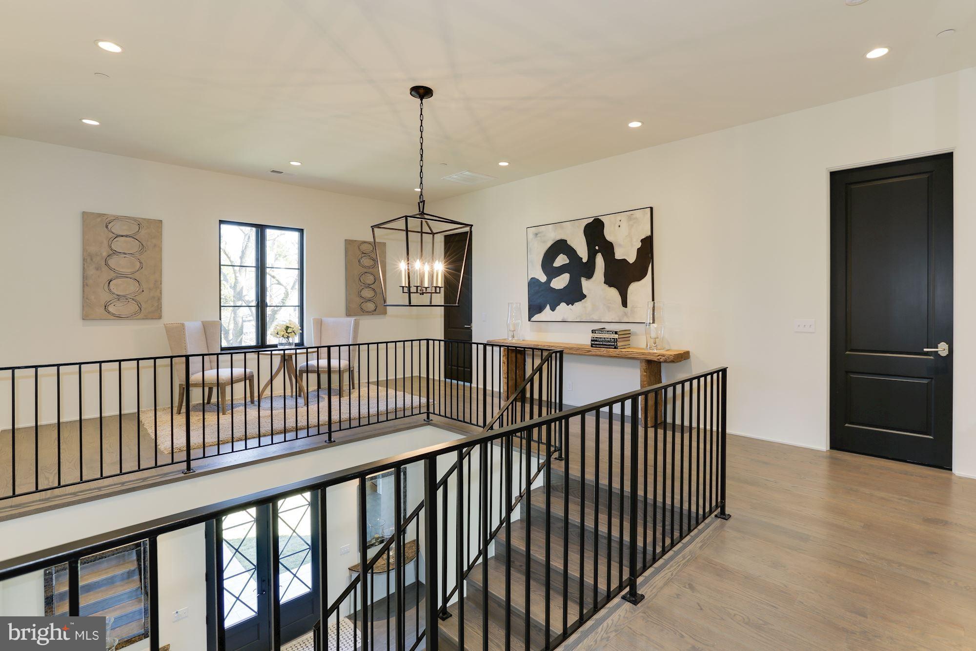 KENWOOD - Residential