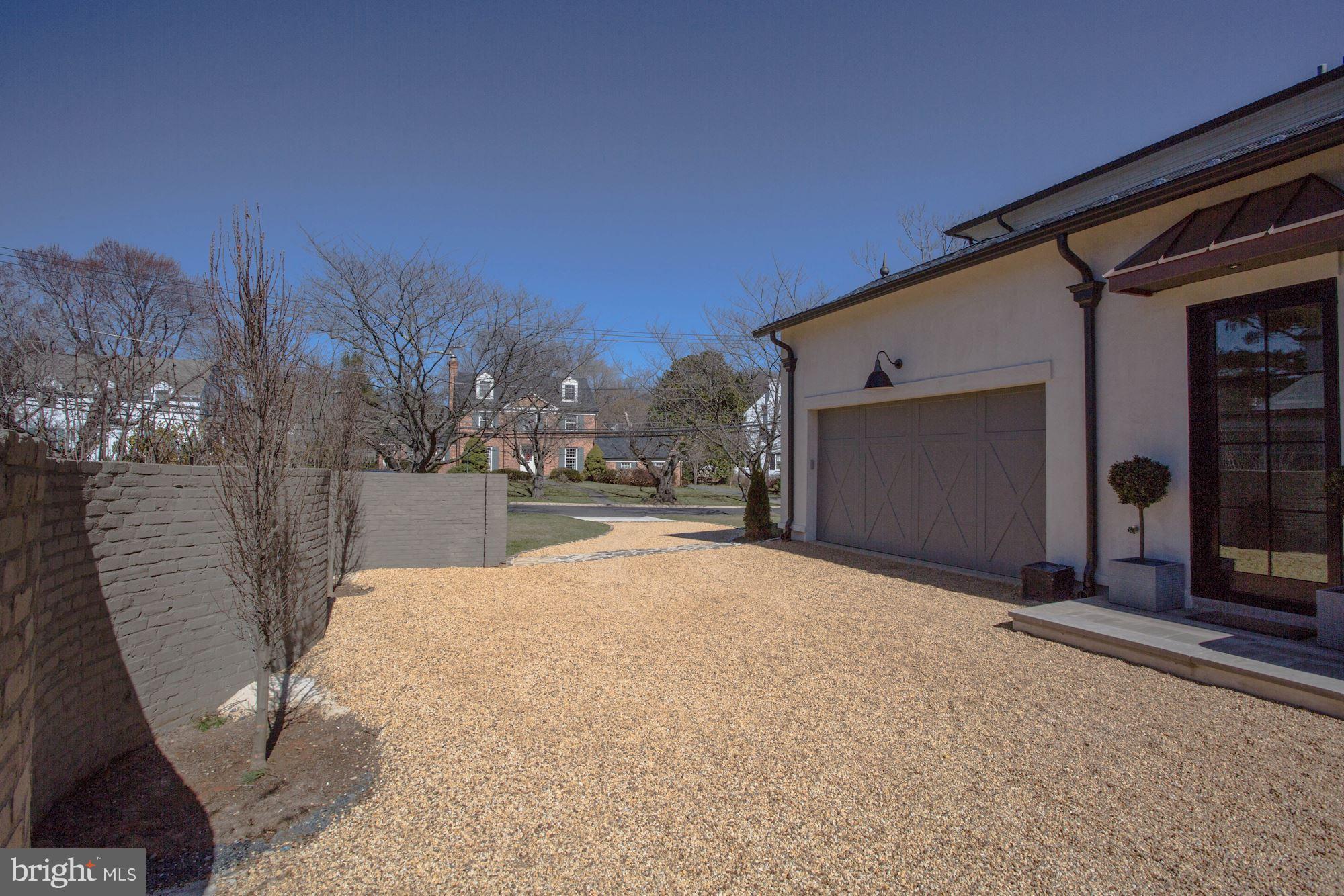 KENWOOD - Residential