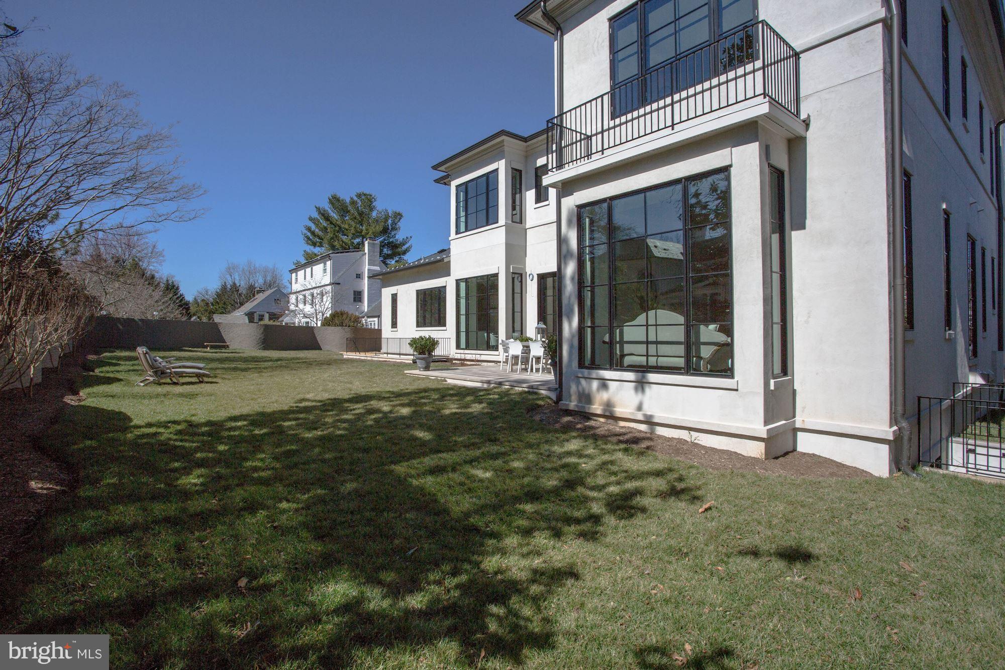 KENWOOD - Residential