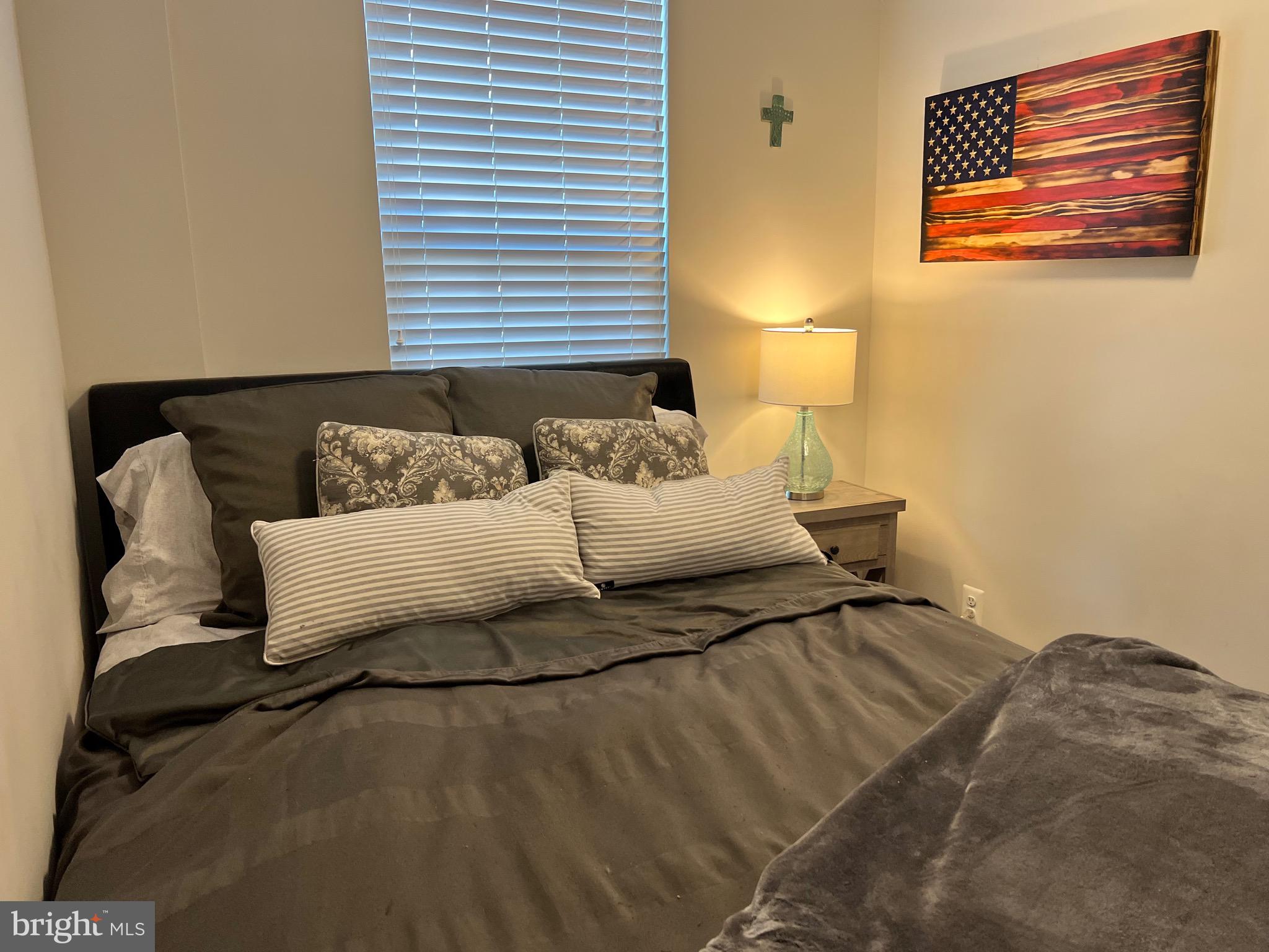 AVONDALE RIDGE - Residential Lease