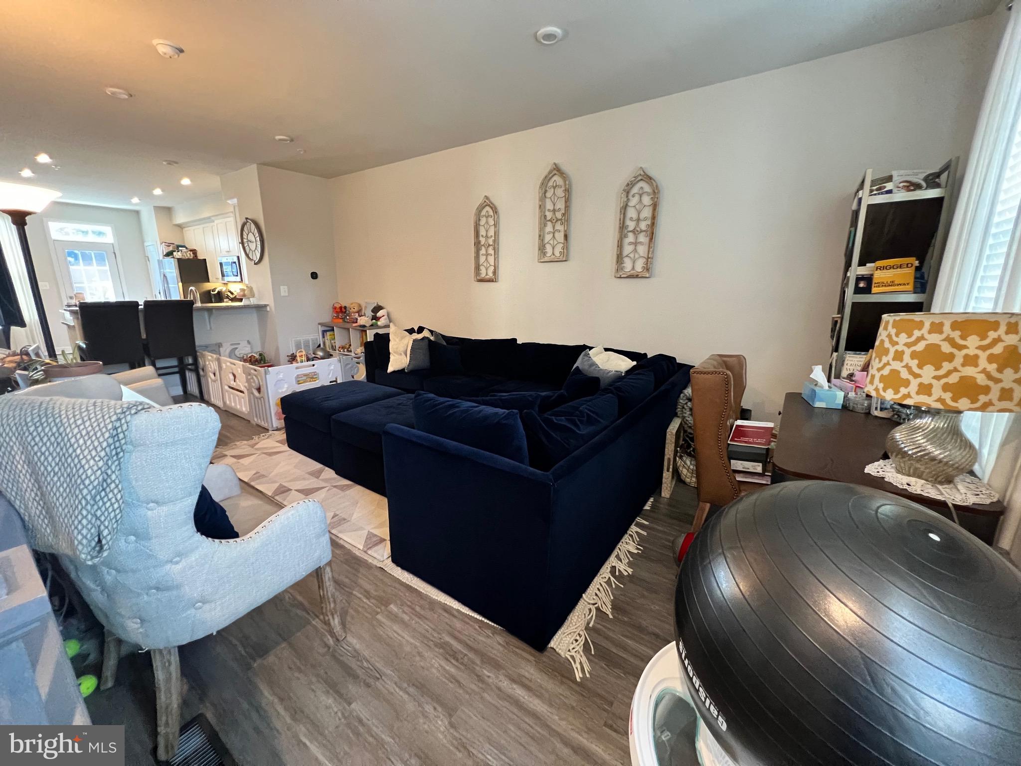 AVONDALE RIDGE - Residential Lease