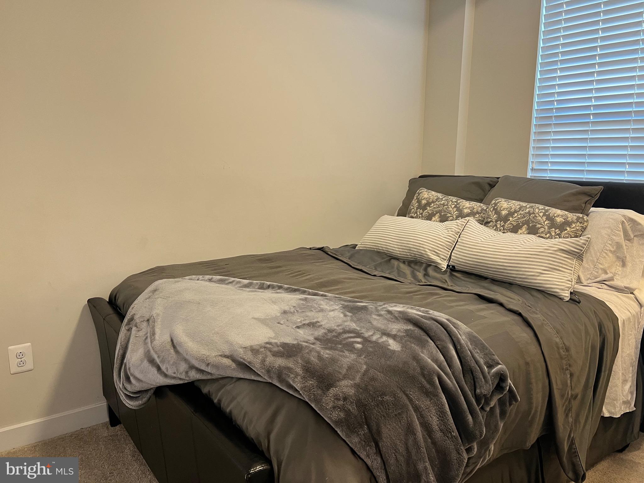 AVONDALE RIDGE - Residential Lease