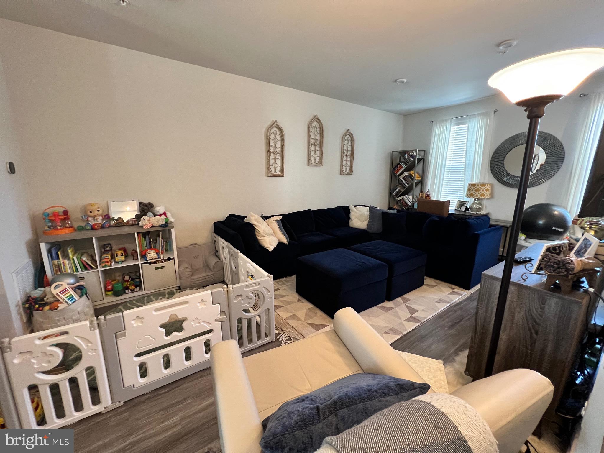 AVONDALE RIDGE - Residential Lease