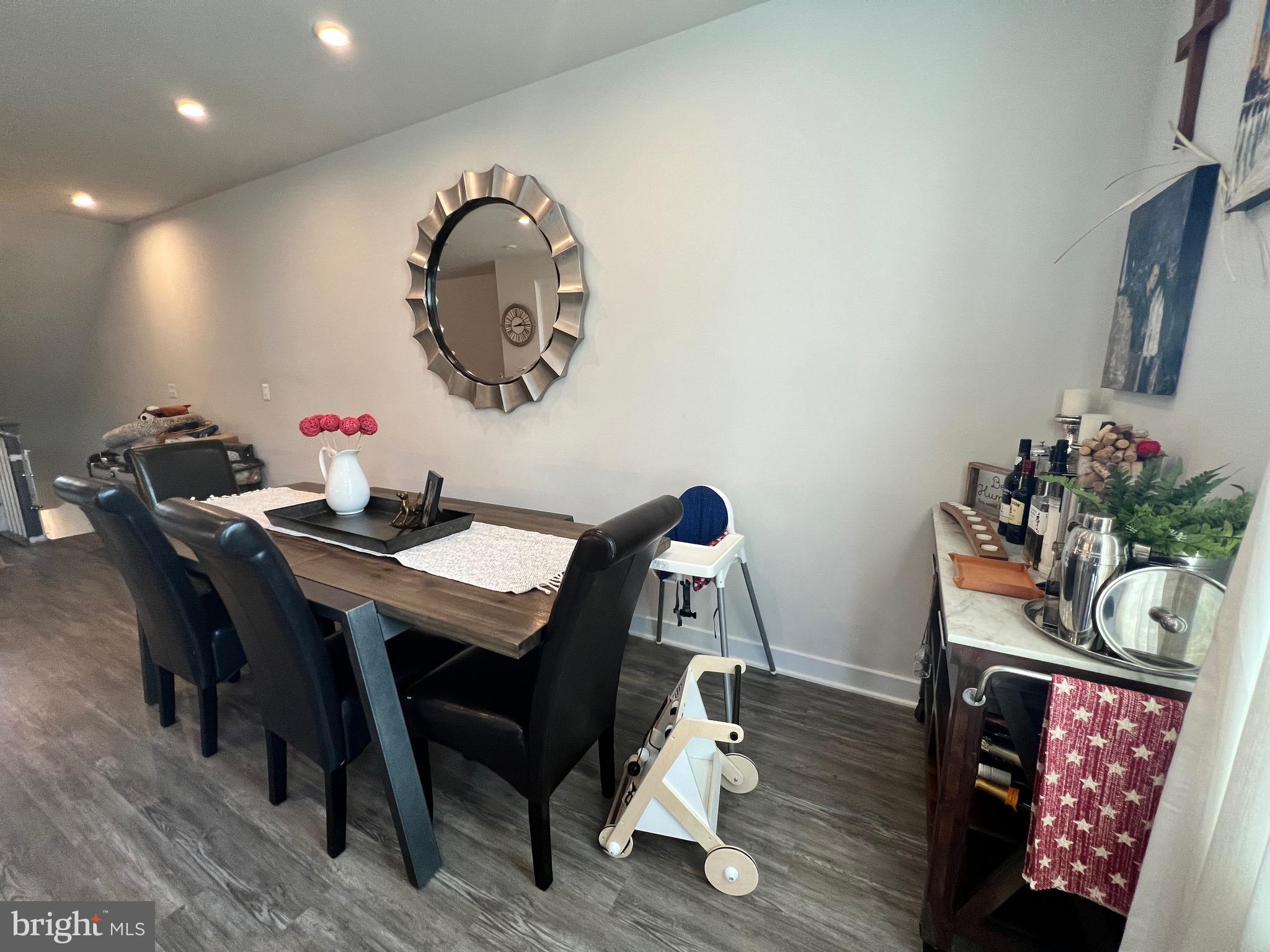 AVONDALE RIDGE - Residential Lease