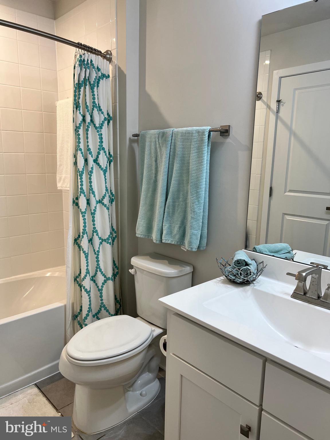 AVONDALE RIDGE - Residential Lease