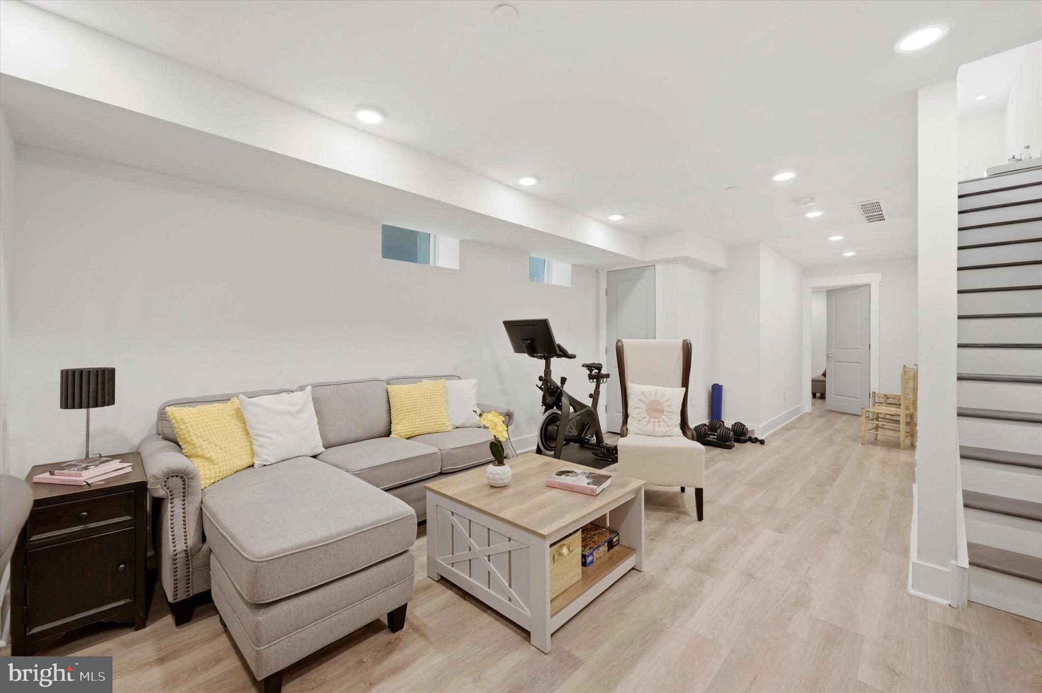 MT AIRY - Residential