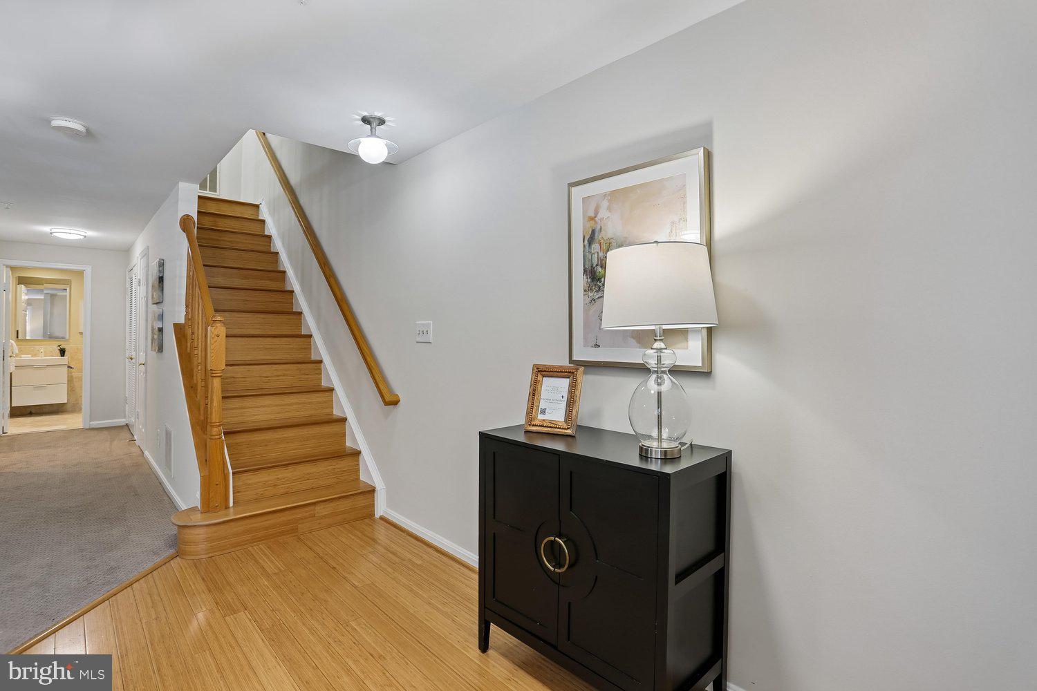 KENTLANDS - Residential