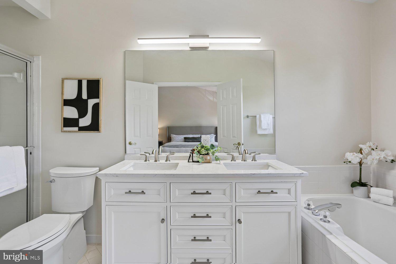 KENTLANDS - Residential