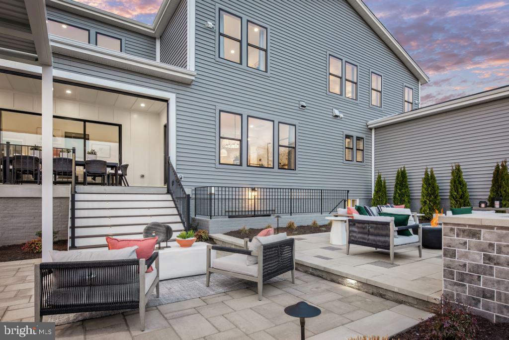 MT. PROSPECT - Residential