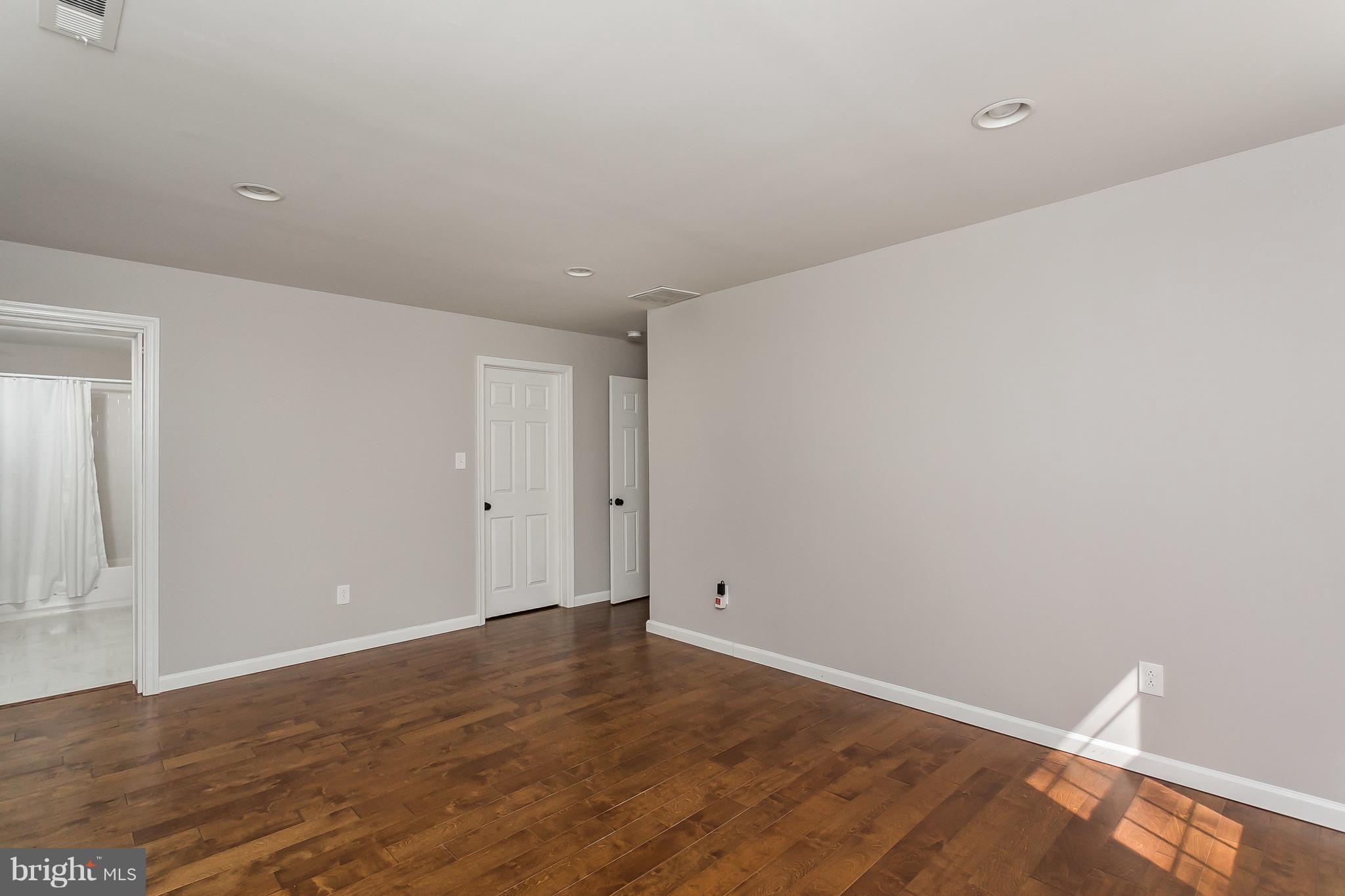 GREENWOOD - Residential