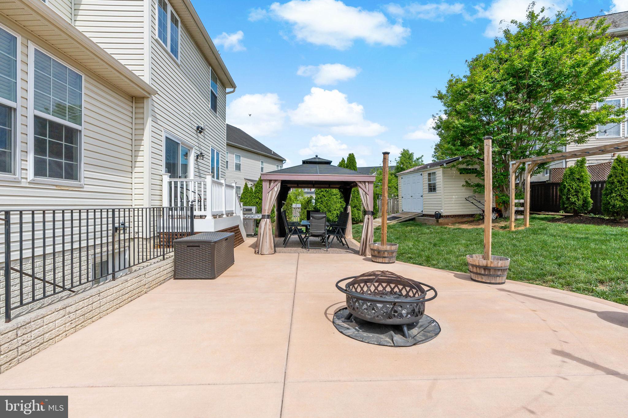 SPRUCE HILL NORTH - Residential