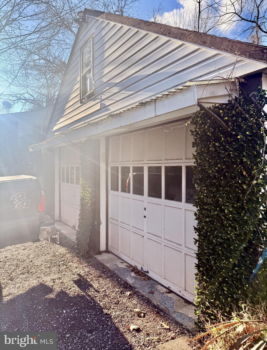 UPPER BLACK EDDY - Residential Lease