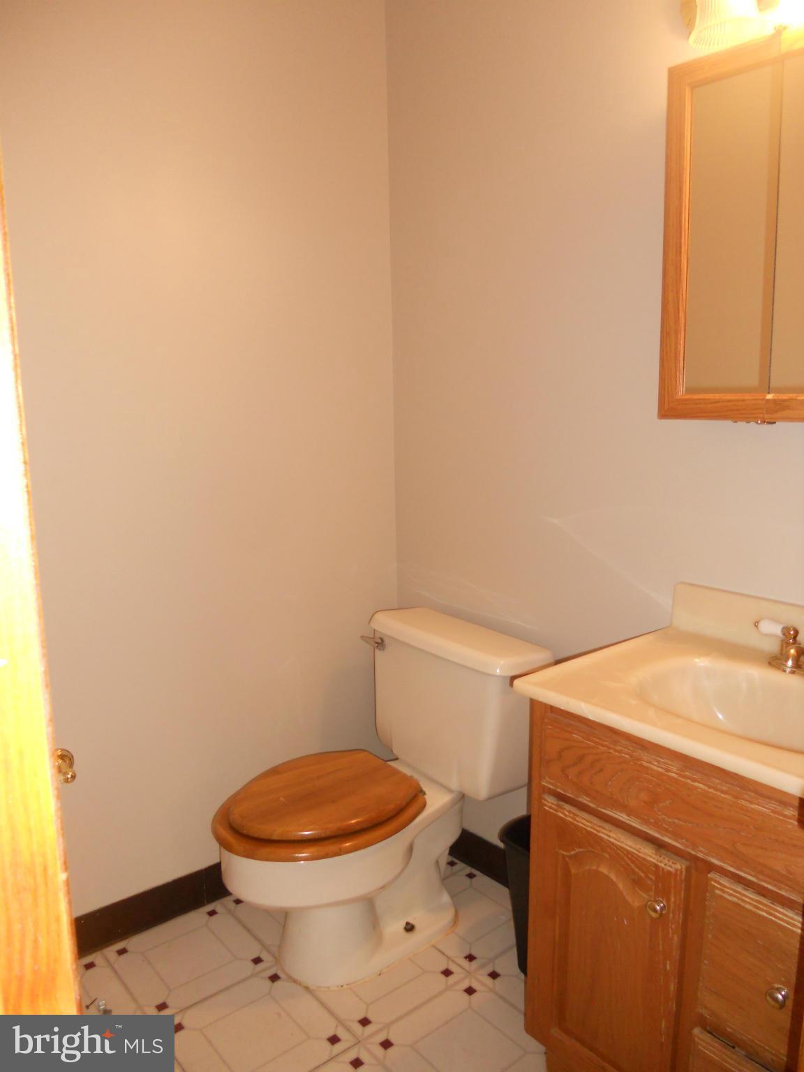 PROF CTR OF FAIRFAX CO - Commercial Sale