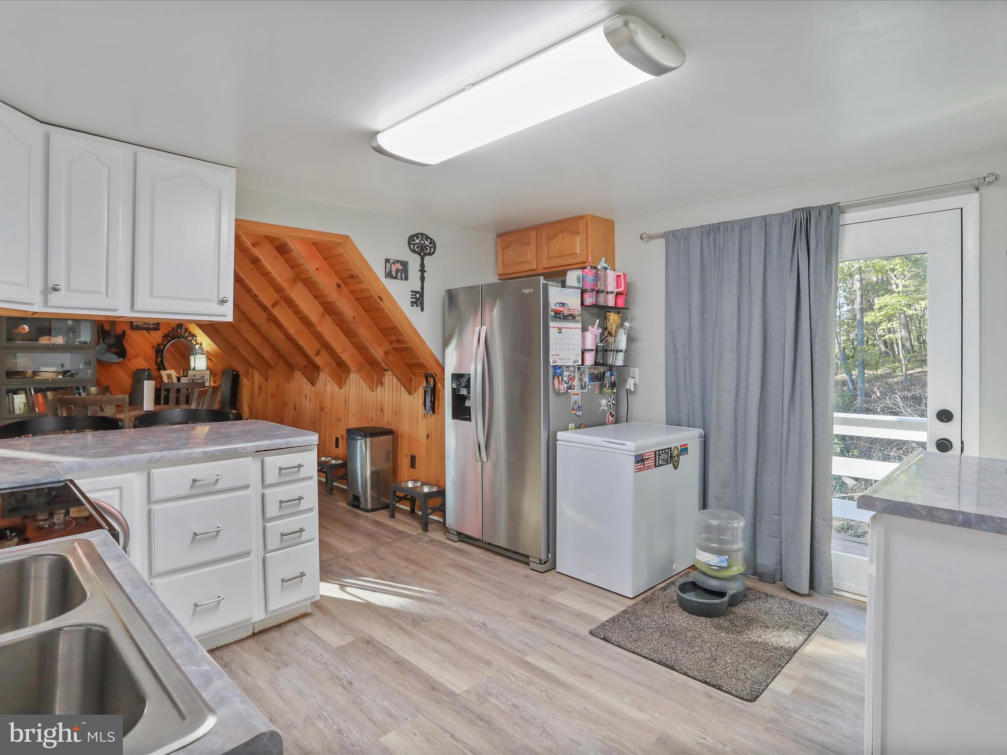 MOUNTAIN VIEW - Residential