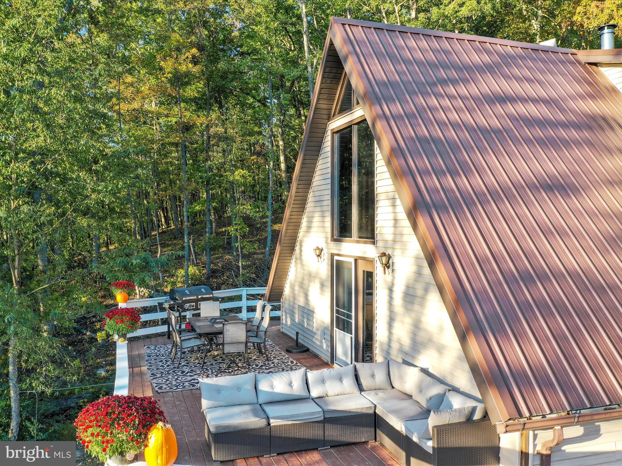 MOUNTAIN VIEW - Residential