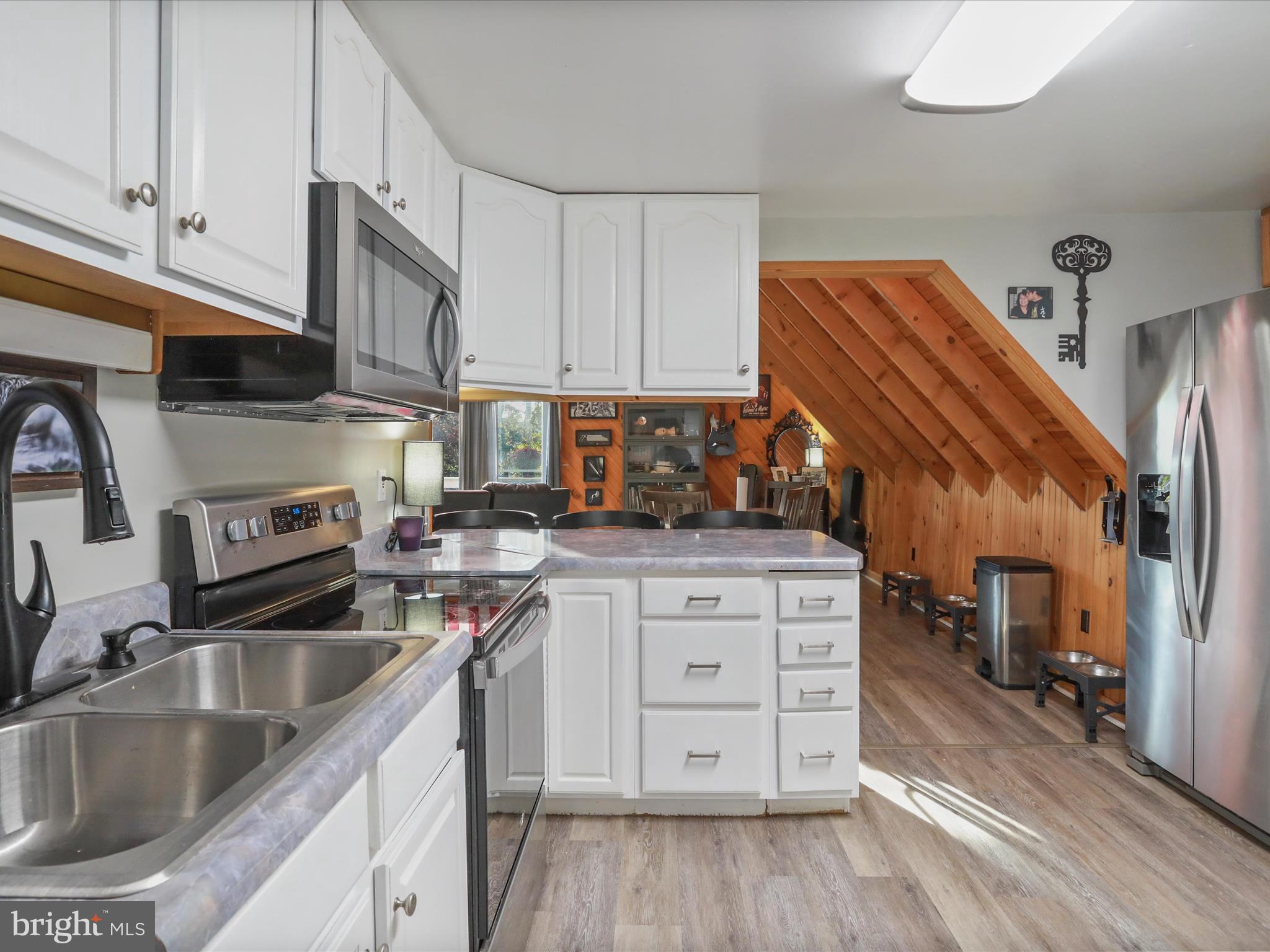 MOUNTAIN VIEW - Residential