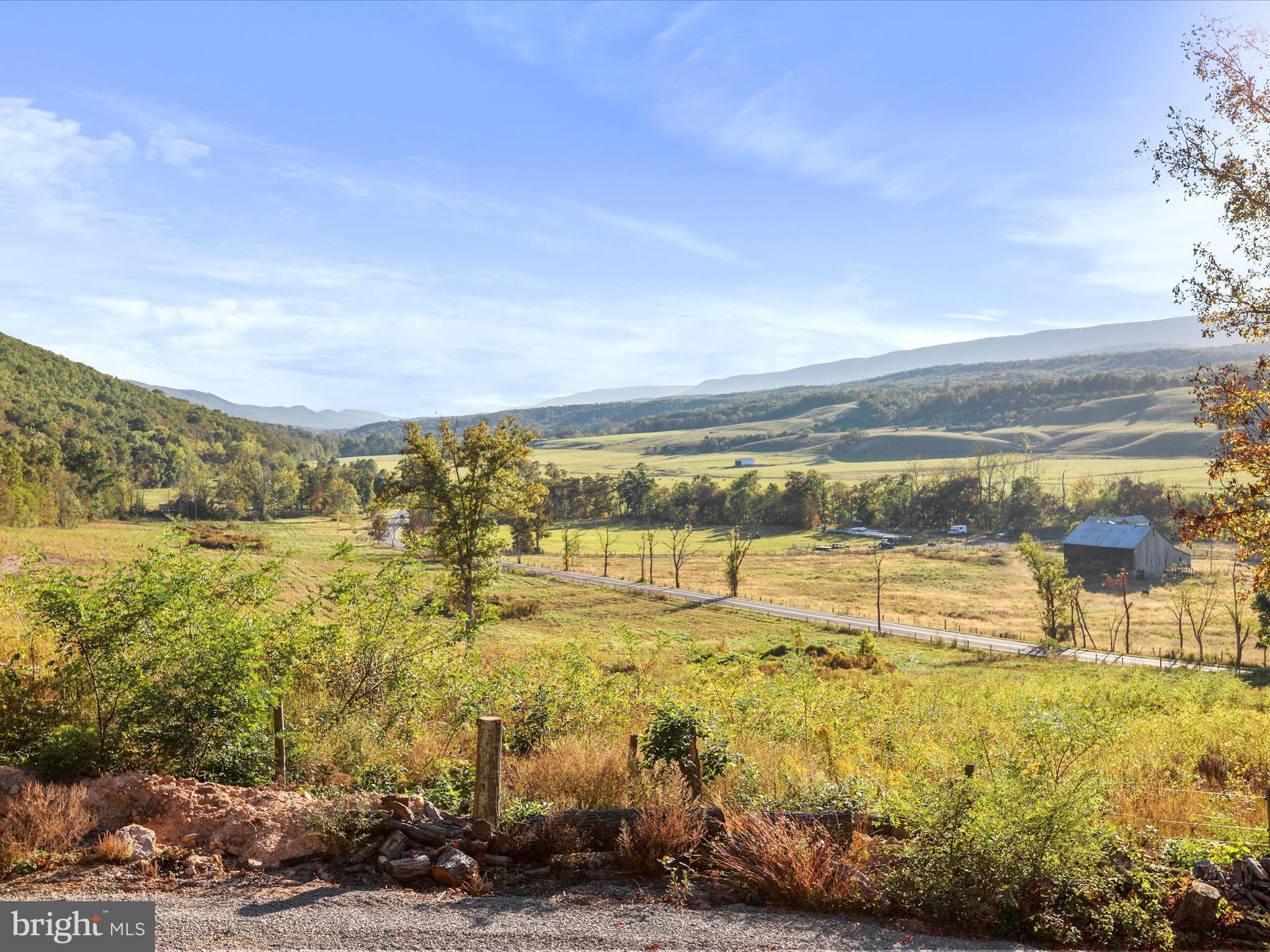 MOUNTAIN VIEW - Residential