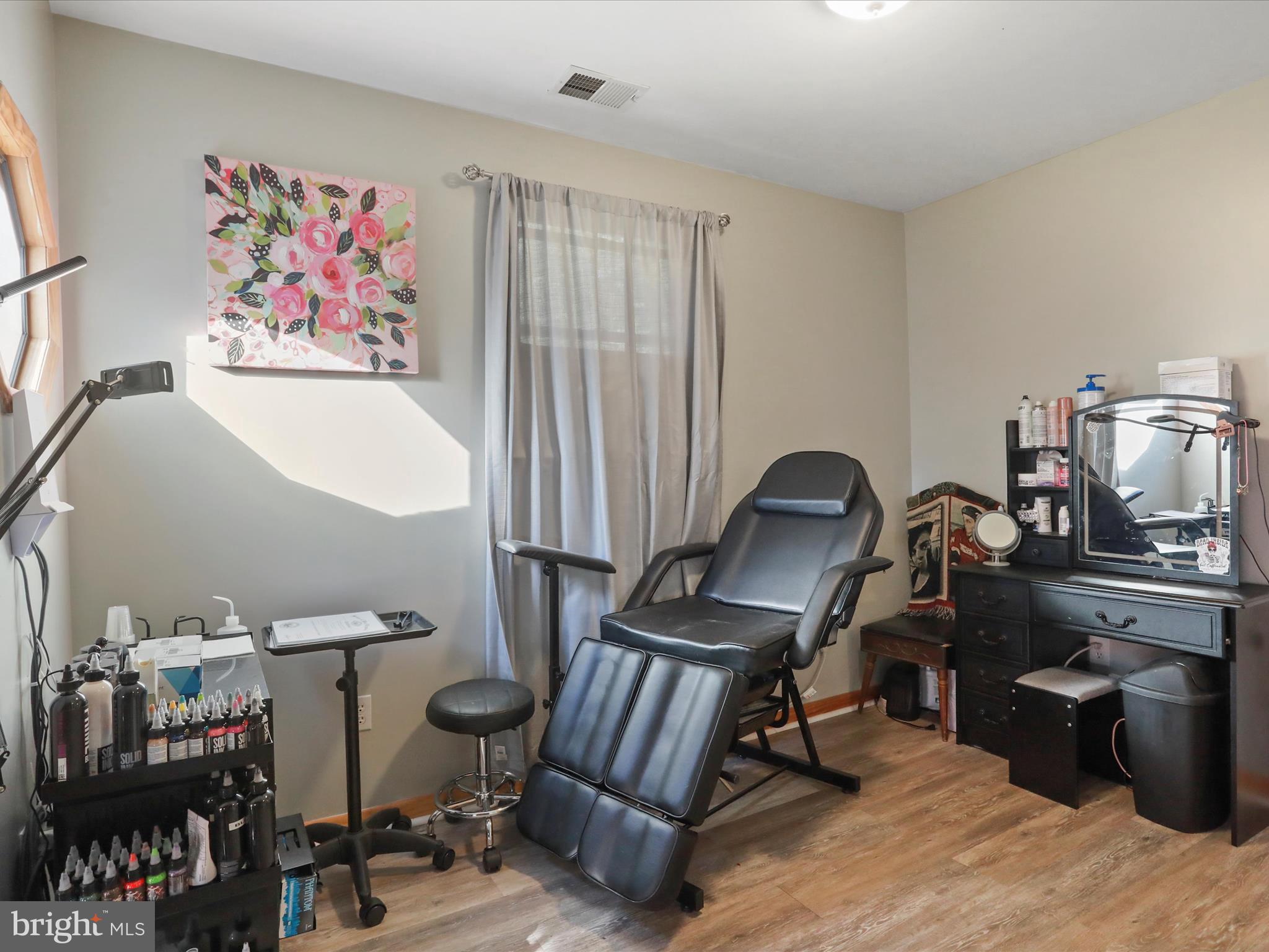 MOUNTAIN VIEW - Residential