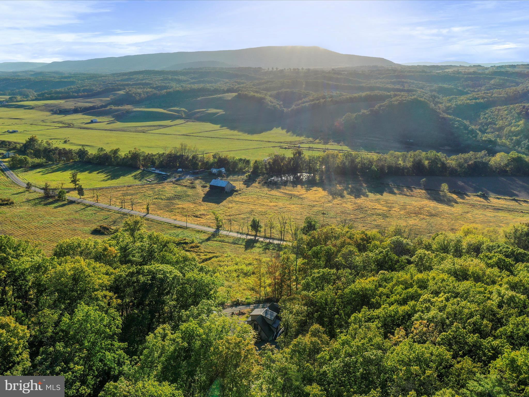MOUNTAIN VIEW - Residential